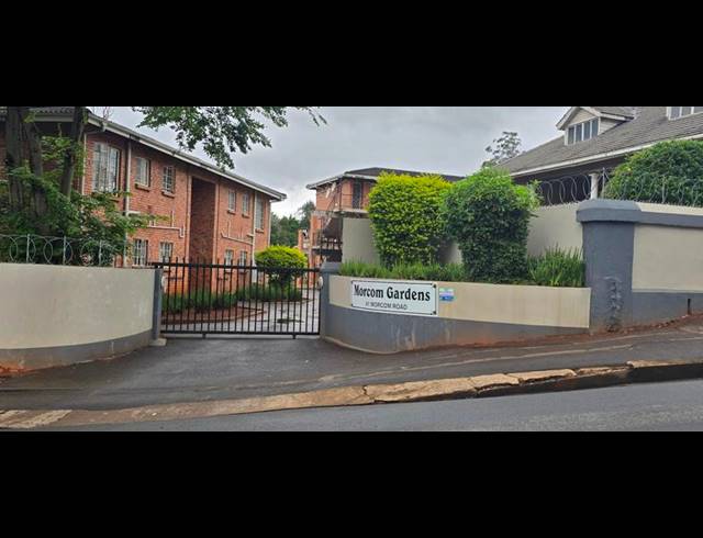 2 BEDROOM APARTMENT FOR SALE IN PRESTBURY